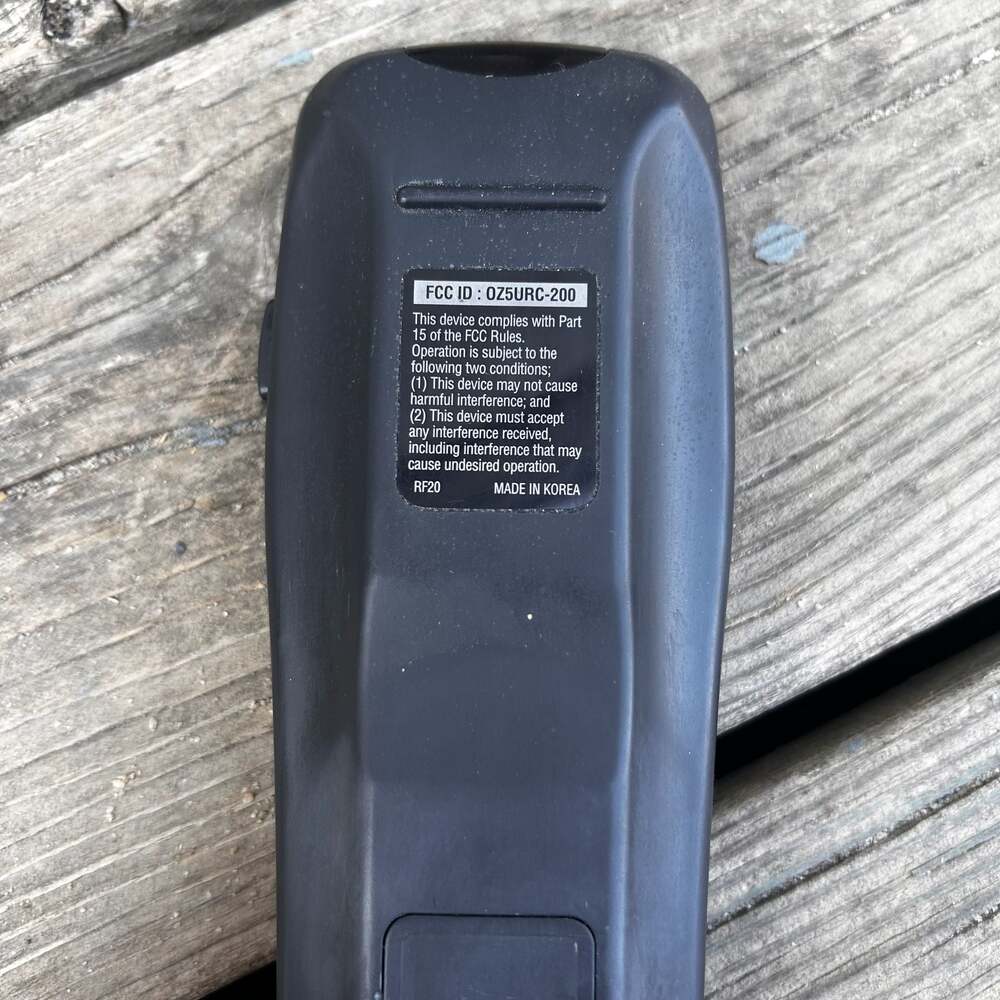 Universal Remote Control RF20 MasterControl Advanced Learning Remote - Picture 5 of 5